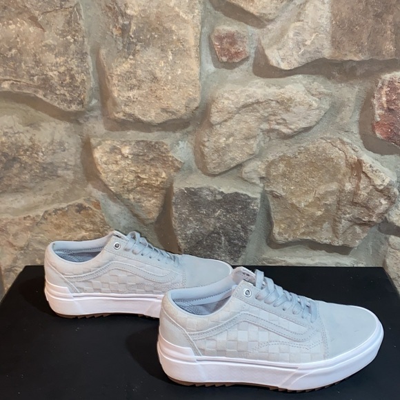 Vans Gray Suede Embossed and Stacked.Size 8 - Picture 4 of 10